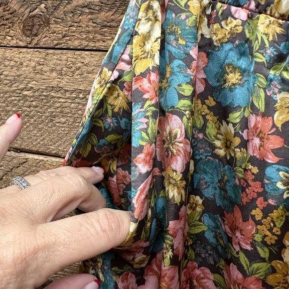 Illa Illa Floral Wide-Leg Pants - Picture 4 of 8